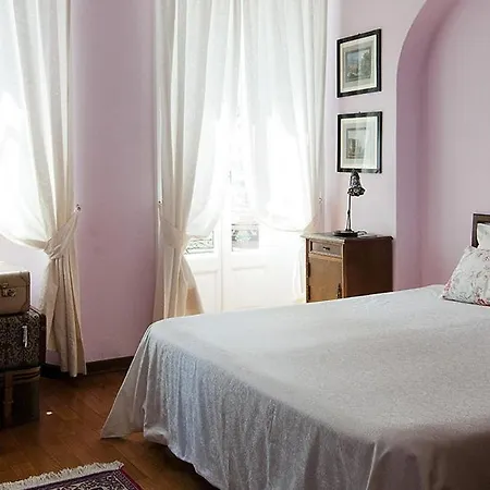 San Siro Sleeps 20 With Pool And Air Con Villa San Siro (Lombardy)